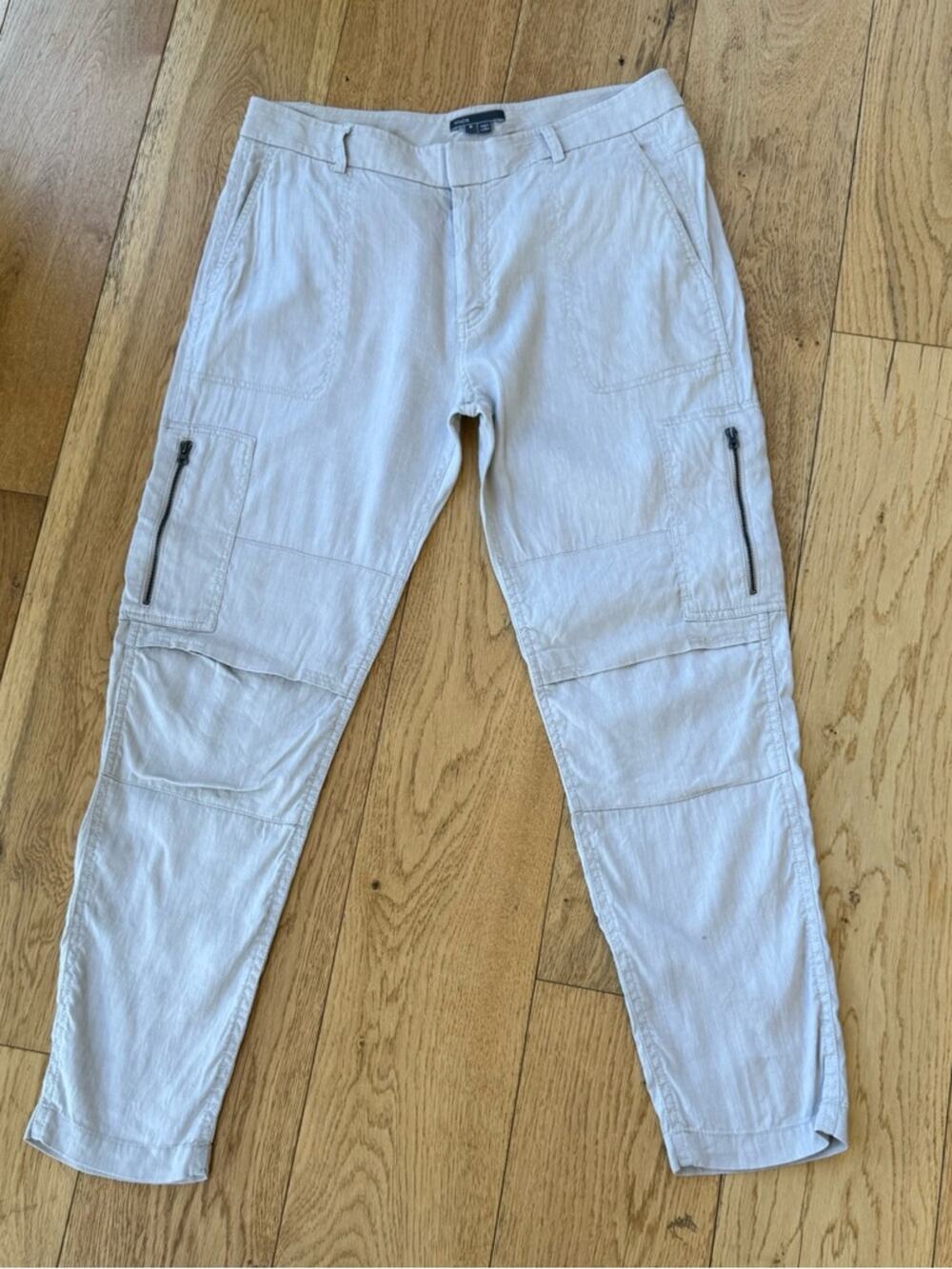 Vince Women’s White Linen Blend Cargo Jogger Pants Size 6 Tapered Zip Pocket